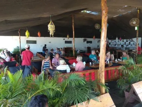 Saxony Beach Cottages & Restaurant - 3