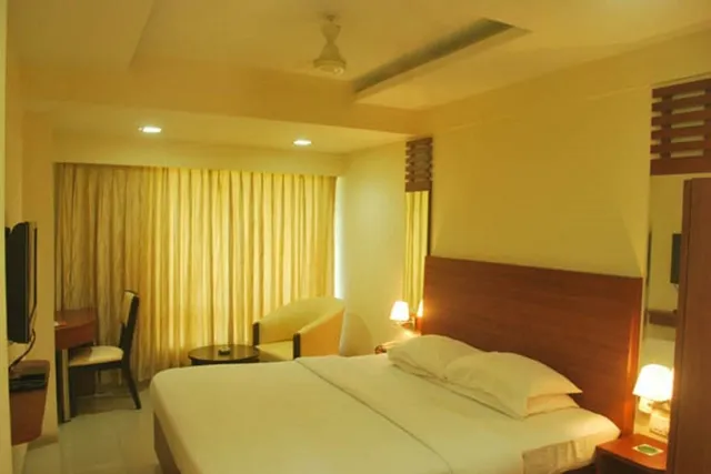 Colmar Beach Resort - 4