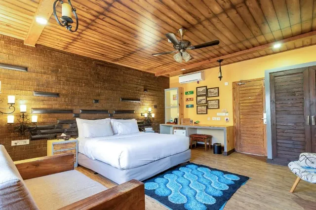 The Baga Beach Resort - 4