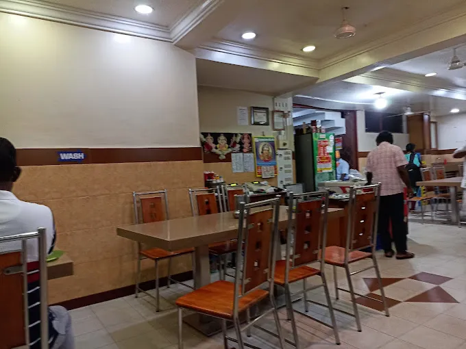 Tanishq Jewellery - Trichy - Promenade Road