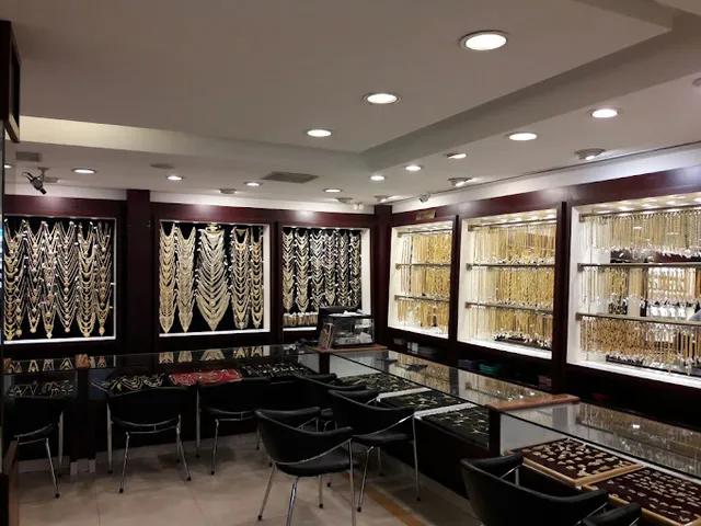 Jos Alukkas Jewellery - 4