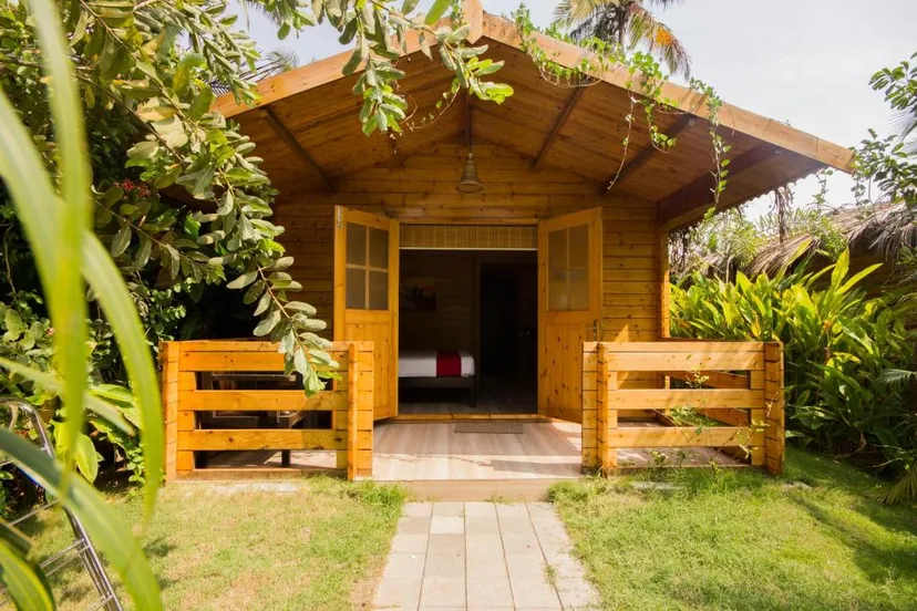 Majestic Beach Comforts