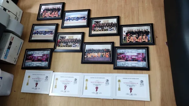 GIFTZZ and FRAMEZZ - 2