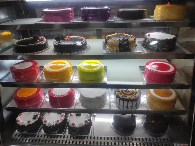 Prima's Bakery - 4