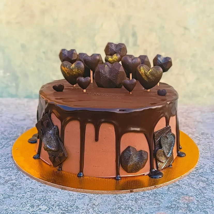 CMAKES Cakes & Desserts