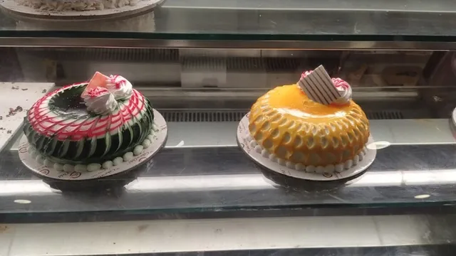 The Cake World - Adambakkam - 2