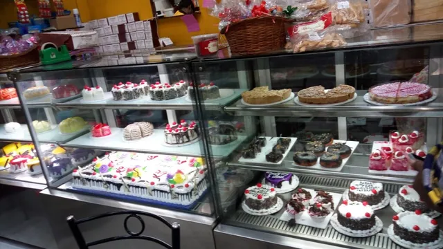 Cake Square Tondiarpet - Cake shop in Chennai - Wedding Cake shop - 2