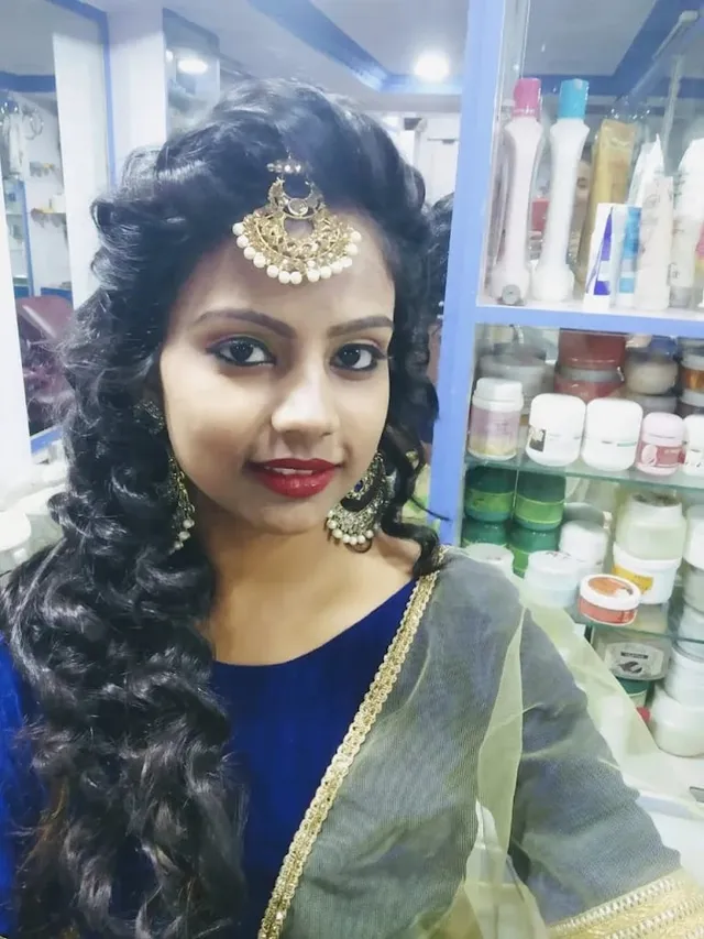 Diya's Ladies beauty parlour - 3