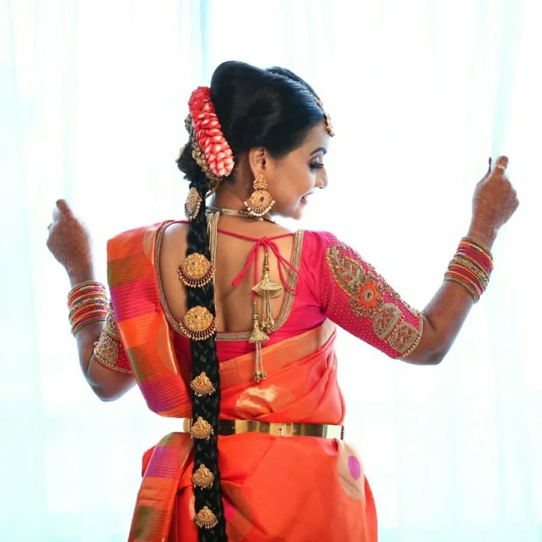 Royal beauty saloon @ home service for ladies only