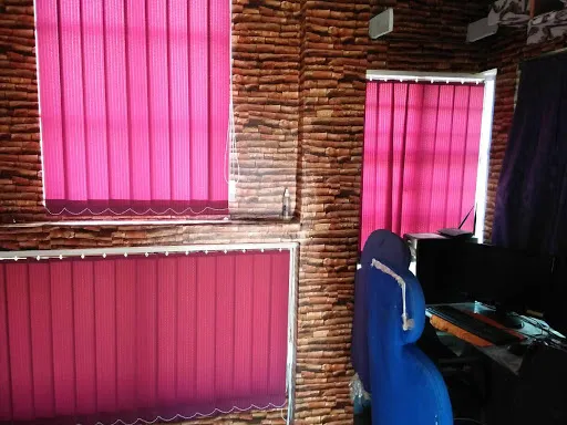 Rent To Ramp - Rent Suits, Blazers, Gowns, Lehengas, Designer Suits and Tuxedos and more - 3