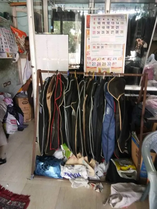 AMIRDHA SUITS & BLAZERS - 4