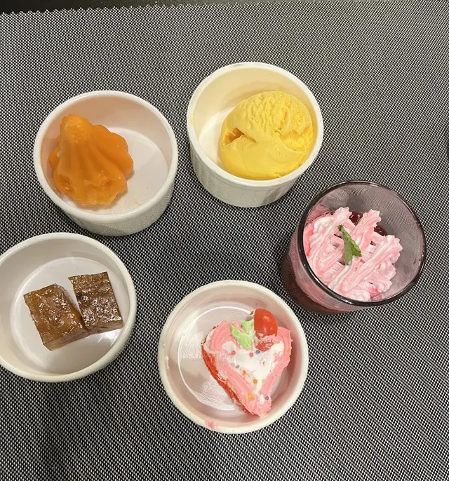 MADHARAS - Global Veg Kitchen - 4