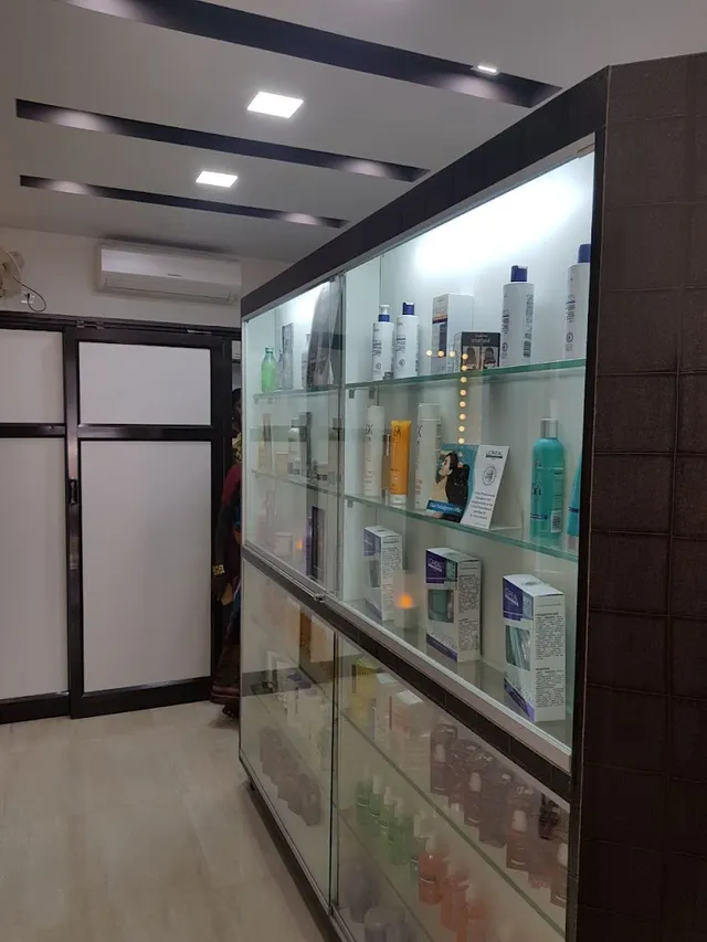 Soundarya Ladies Beauty Parlour - 2