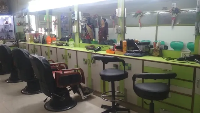 Soundarya Ladies Beauty Parlour - 3