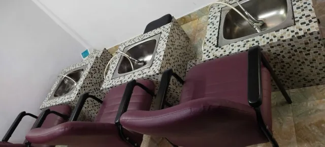 MONALISA BEAUTY PARLOUR - 3