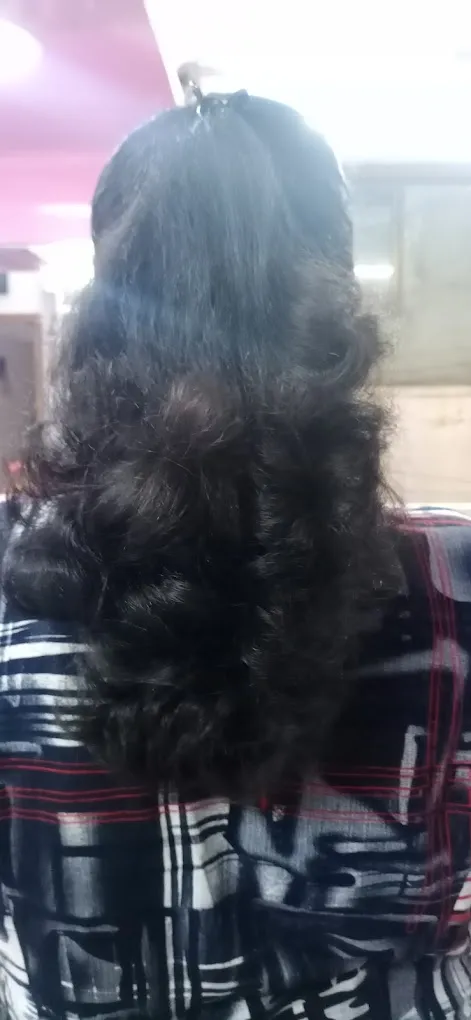 MONALISA BEAUTY PARLOUR - 4