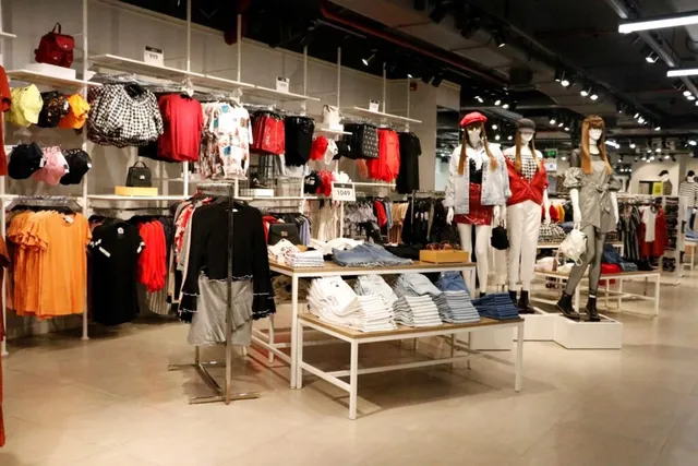 Forever 21 - Royapettah, Chennai - 2