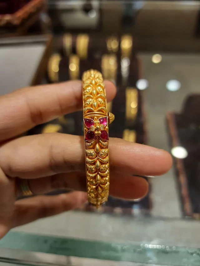 Tanishq Jewellery - Chennai - Anna Nagar - 5