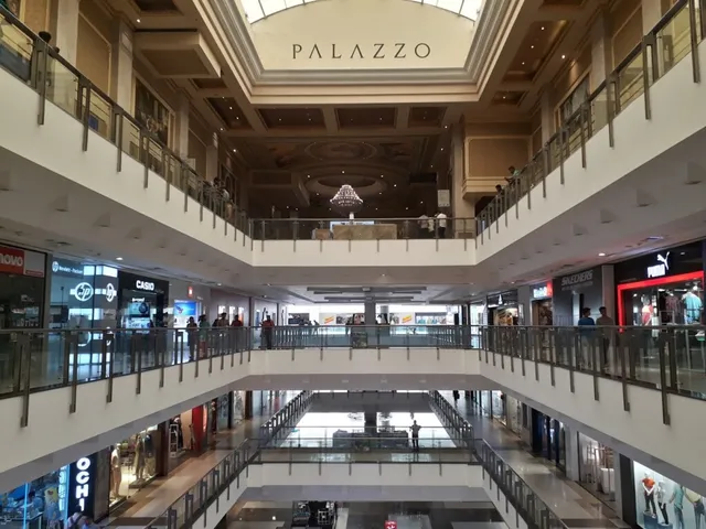 Forum mall