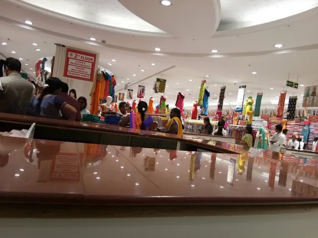 The Legend Saravana Stores - 4