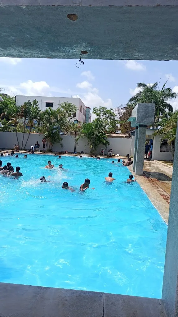 AGH Swimming Pool