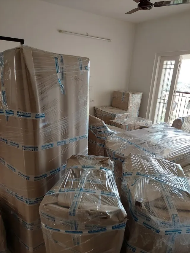 Student Packers & Movers - 2