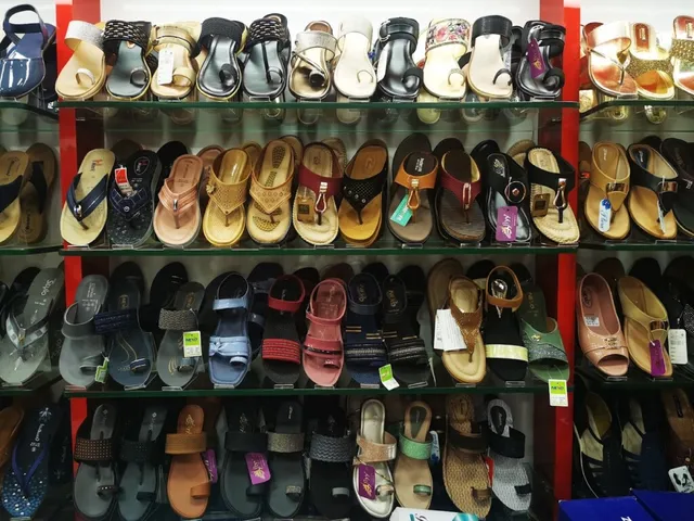 JR FOOTWEAR MULTI BRAND SHOWROOM - 2