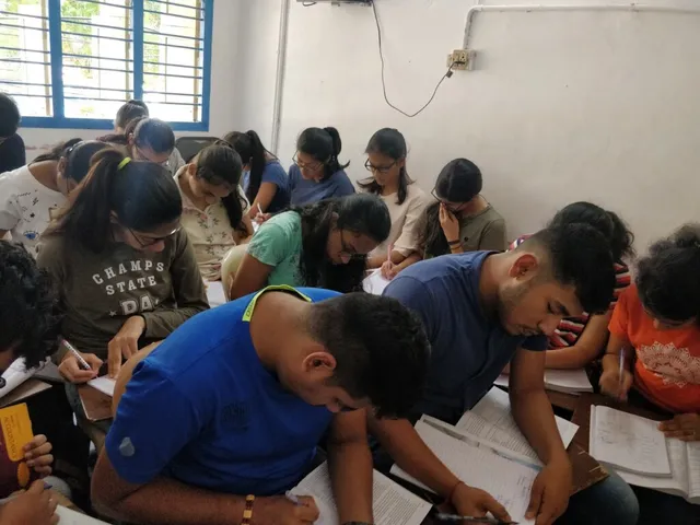 Kailashpati Coaching Centre (CBSE 11th and 12th Accounts, CA, CMA, B.Com, B.B.A - All Accounts) - 3