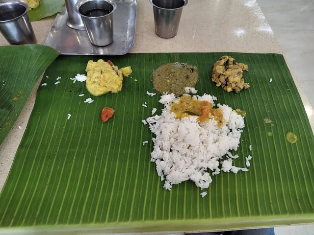 Hotel Sri Amuthaas - Best Vegetarian Restaurant in Mettupalayam Road - 4