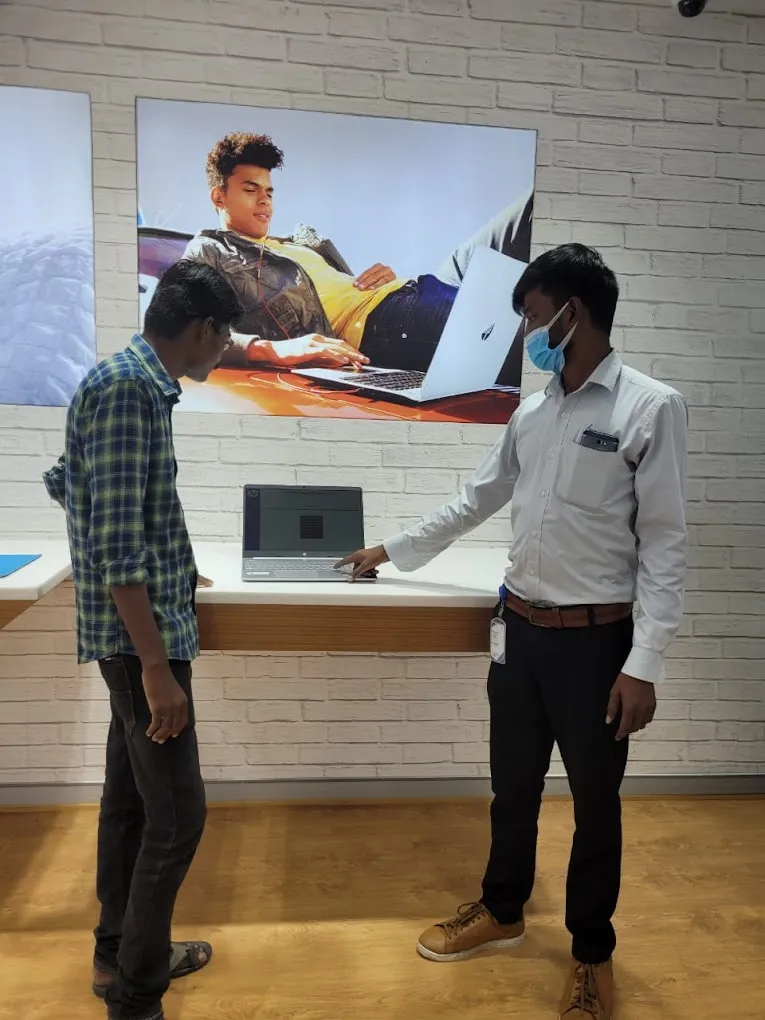 IT Konnect - Laptop Service Center