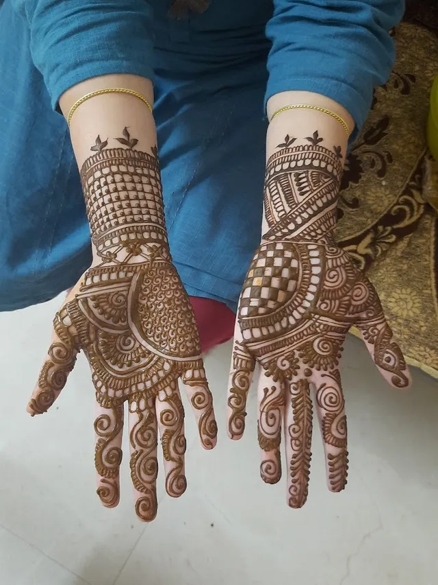 Meha's Beauty Salon and Bridal Studio - 3