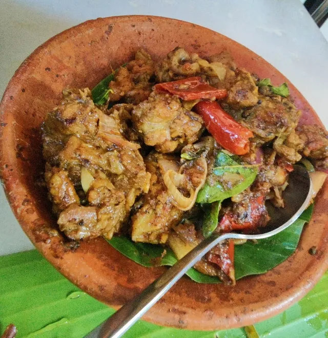 Ammayi Veedu Pot Cook - 2