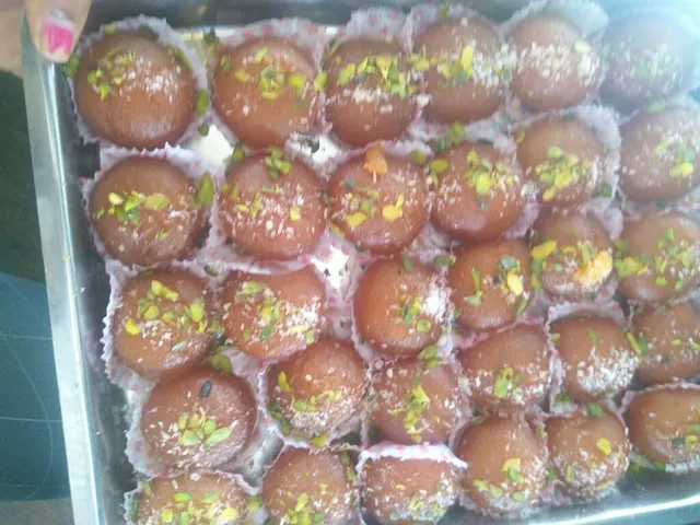 Pnellai peria lala corner sweets - 2