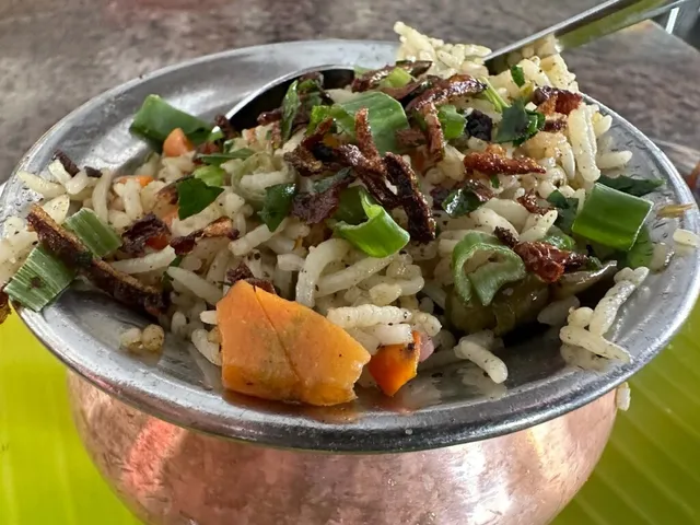 Shri Sangeethas Veg. Restaurant - 4