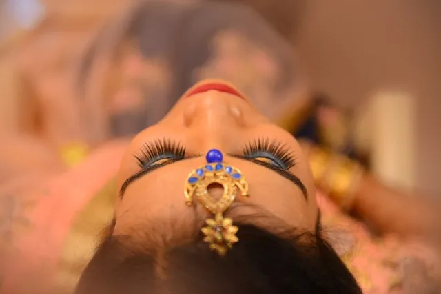 BRIDE & BEAUTY UNISEX SALON & BRIDAL STUDIO - 3