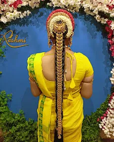 Reshmi Salon & Spa - 2