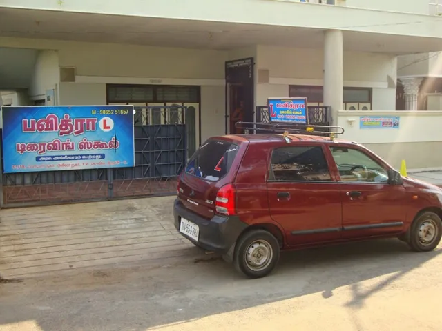 Pavithra driving school - 3