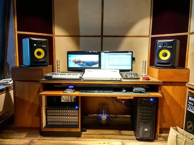 SoundBlock Builts - 3