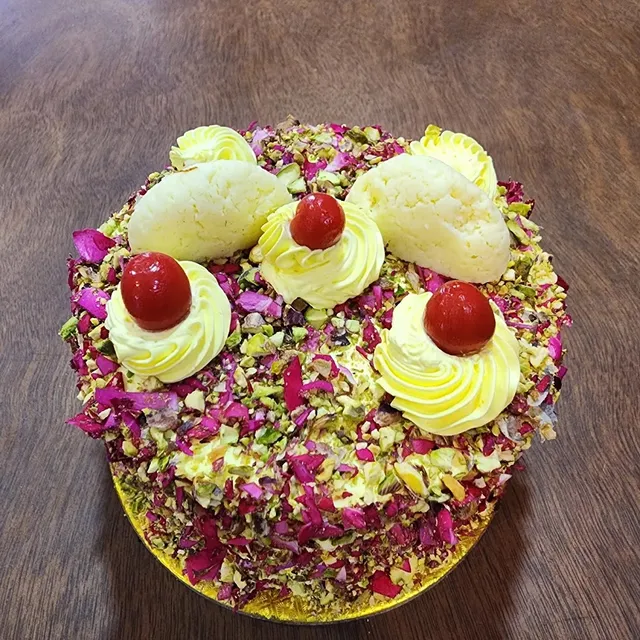 Happiness Cake Shop & Bakery - 3