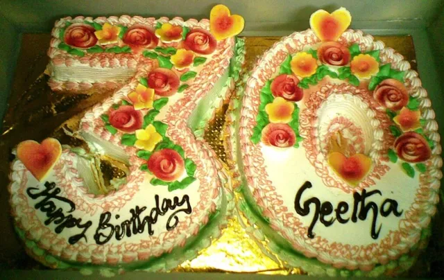 Geetha Bakery - 3