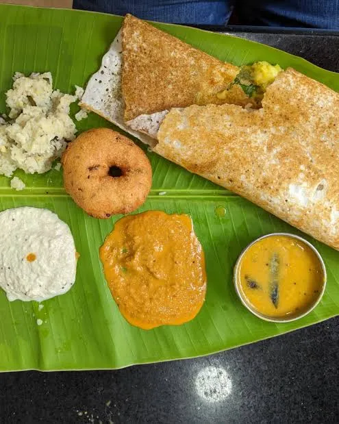 Sri Aryaas Pure Veg Restaurant - 4