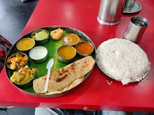 Hot Chips Veg Restaurant - 2