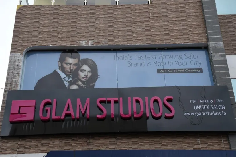 Glam Studios - Unisex Salon