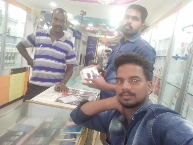 Manikandan Mobile Land - 3