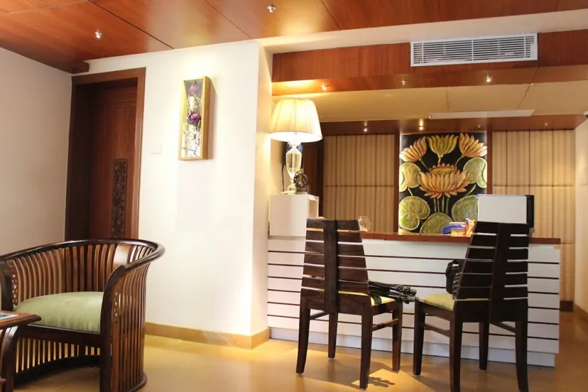 Hotel Karai Chettinad Restaurant