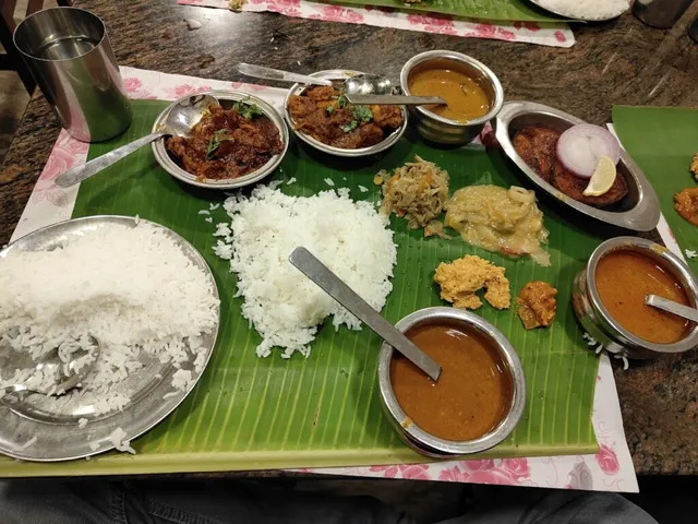 Hotel Sri Kamatchi - 3