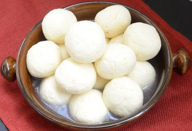 Bengali Sweets In Pondicherry (Gobindo Sweets) - 4
