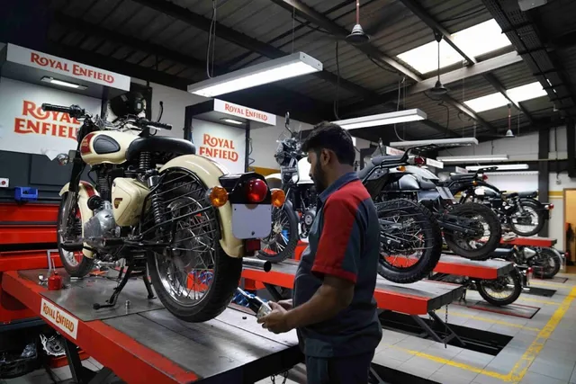 Royal Enfield Service Center - Rooster Automobiles - 4