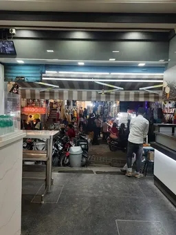 Sri Saravana Bhavan Pure Veg - 4