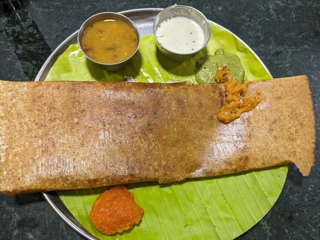 Sri Sabari Veg Restaurant - 2